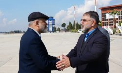 وزیر کشور به لرستان سفر کرد