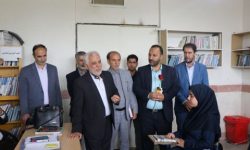 گرامیداشت روز معلم در مدرسه روستایی