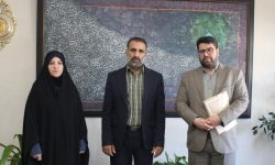 انعقاد تفاهم نامه حمایت از فعالیت های ادبی و نشر آثار اعضای انجمن قلم ایران در لرستان