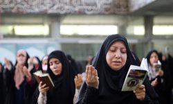 مراسم دعای عرفه در مناطق مختلف لرستان برگزار شد