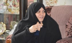 «کبری حافظی» مسئول کمیته بانوان ستاد قالیباف در لرستان شد