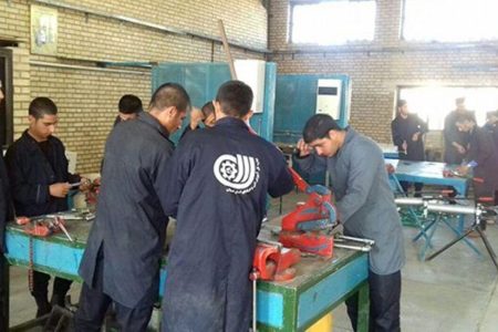 بهره مندی۴۳ هزار و ۲۴۰ نفر از آموزش های فنی و حرفه ای لرستان