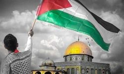 عاشق مبارزه با صهیونیسم هستیم