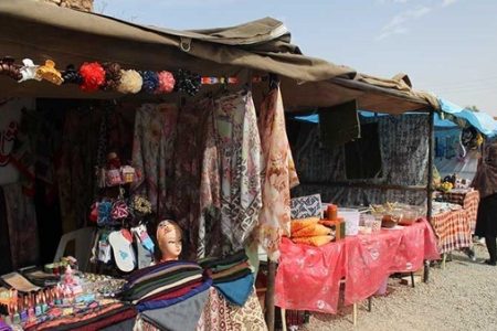 برپایی بازارچه نوروزی در ورودی کوهدشت