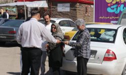 توزیع بروشورهای «نه به‌تصادف» در بین مسافران نوروزی خرم‌آباد