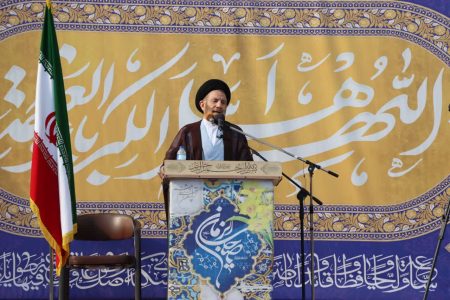 لزوم اتحاد بین فعالان سیاسی و فرهنگی لرستان