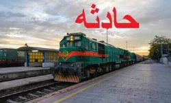 خروج ۱۲ واگن باری از ریل؛خط آهن شمال-جنوب مسدود شد