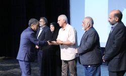 اختتامیه نخستین جشنواره نمایش‌نامه‌خوانی «آوای لرستان»
