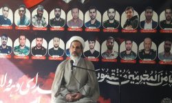 خون شهدا هدایت گر است