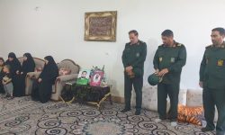 ابراز همدردی فرماندهان سپاه لرستان با ۵ خانواده شهید حمله تروریستی رژیم صهیونی