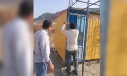 جمع آوری دکه های غیر مجاز در سطح شهر خرم آباد