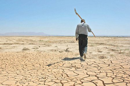 الیگودرز تشنه است،قم نسخه می‌پیچد!
