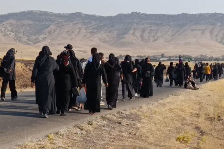 فرصتی طلایی برای خدمت به زائران حسینی(ع) و توسعه زیرساخت‌های جاده‌ای کوهدشت و رومشکان