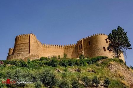 ورود دستگاه قضایی برای رفع موانع ثبت جهانی قلعه فلک‌الافلاک