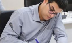 دشمنان خاموش،زبان‌های بلند!