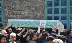 مراسم گرامیداشت و بدرقه شهید “محمد محمدی” در خرم‌آباد برگزار شد