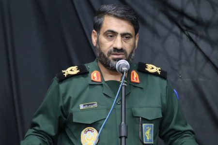 دشمنان در تلاشند تا با جنگ روایت‌ها پیروزی‌های ما را کم‌رنگ جلوه دهند