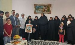 دیدار مسئولان آموزش و پرورش لرستان با خانواده شهید “ابوذر مرادی‌فرد”