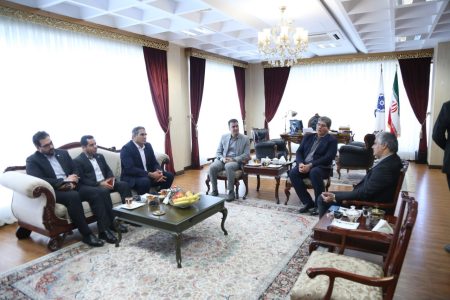 جایگاه ویژه بانک تجارت در نظام بانکی/ لیدری بازار ارز در سال ۱۴۰۳