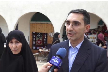 آغاز فعالیت بازارچه هنری کانون‌های فرهنگی در خرم آباد
