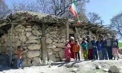 برچیده شدن ۱۶ مدرسه سنگی در لرستان کلید خورد