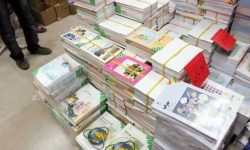 تحویل کتاب دانش‌آموزان لرستانی هفته پایانی شهریور