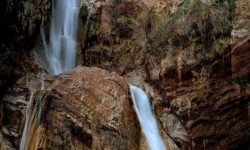 ثبت و شناسایی ۶۹ آبشار در لرستان