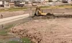 آغاز عملیات لایروبی بند انحرافی طاق پل شکسته خرم‌آباد