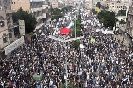 بیداری ملت‌های دنیا غرب را رسوا کرده است