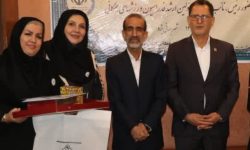 درخشش نایب‌رئیس بانوان هیأت ورزش‌های همگانی لرستان در گردهمایی ملی یزد