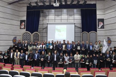 برترین‌های همایش ملی جنگل ایران تجلیل شدند