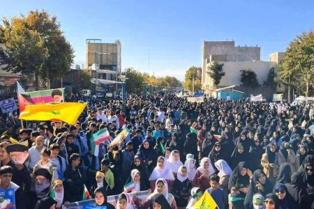خروش یکپارچه دانش‌آموزان انقلابی لرستان