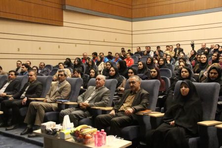 دانشجویان علمی-کاربردی معماران فردای فرهنگ ایران هستند