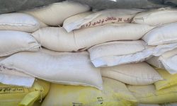 کشف ۶ تن آرد خارج از شبکه توزیع در بروجرد