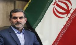 دانشگاهیان در خط مقدم مقابله با جنگ ترکیبی هستند