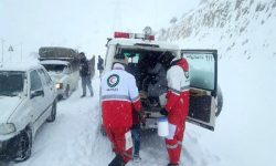 نجات ۵۹۸ نفر گرفتار در برف و کولاک لرستان