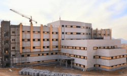 بیمارستان نیایش خرم‌‌آباد بعد از ۱۴ سال وقفه در ایستگاه پایانی