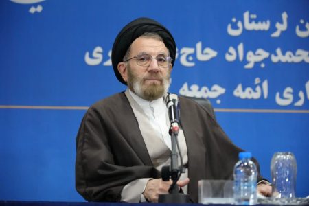 مدیران و کارگزاران نظام،محور پیشرفت و تعالی جامعه اسلامی هستند