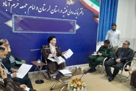 دشمن به‌دنبال تضعیف ایمان برای تسلیم ملت است