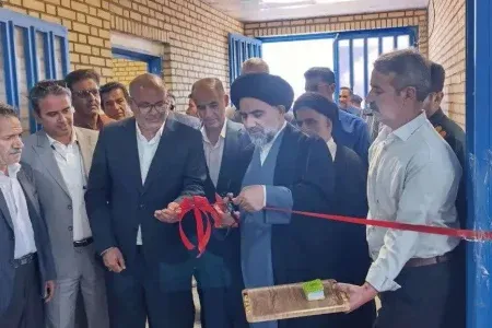 سالن ورزشی مدآباد ازنا به بهرهبرداری رسید