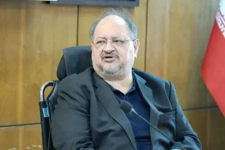 طرح‌های صنعتی جدیدی برای لرستان در دست بررسی است