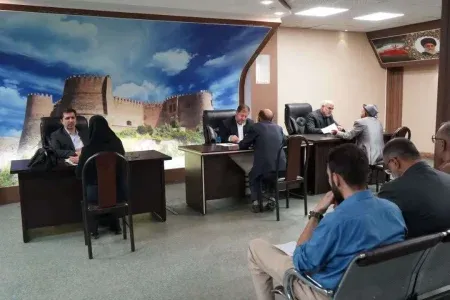 دیدار چهره‌به‌چهره مسئولان قضایی لرستان با مردم