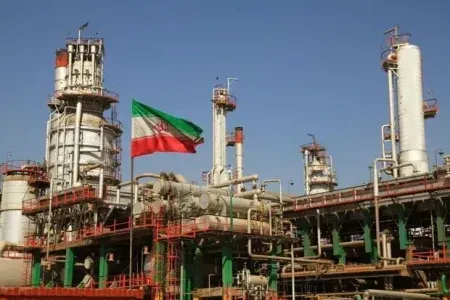 پالایشگاه ۲۰ هزار بشکه‌ای پلدختر افتتاح می‌شود