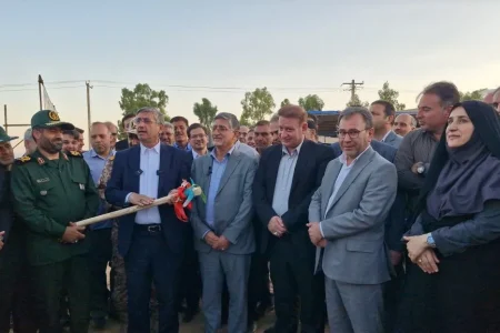 کلنگ‌زنی شهرک گلخانه‌ای واشیان پل‌دختر