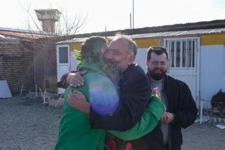 آزادی کهنسال‌ترین زندانی غیرعمد لرستان در ۹۷ سالگی