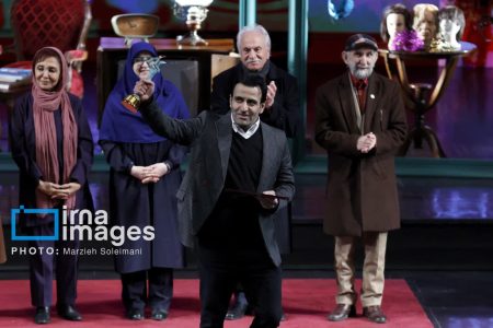 کسب تندیس جشنواره تئاتر فجر توسط هنرمند لرستانی
