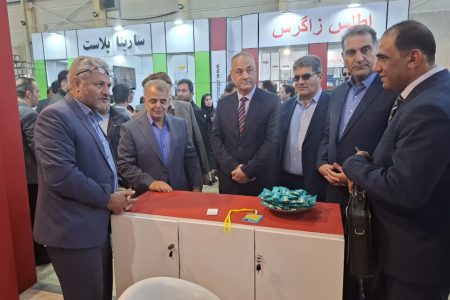 نقش موثر نمایشگاه های صادراتی در توسعه تجارت لرستان