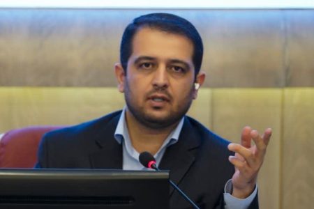 انتشار مقاله” یحیی احمدی” در مجموعه مقالات رهبری فکری ایپرا