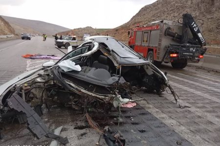 برخورد خونین خودرو‌ها در آزادراه خرم‌آباد-بروجرد