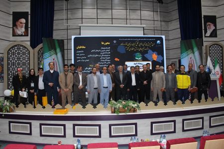 مفاخر علمی و فرهنگی لرستان تجلیل شدند